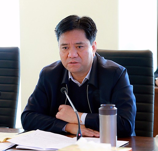 1490139619343107t8jT.jpg 張省長(zhǎng)3.jpg