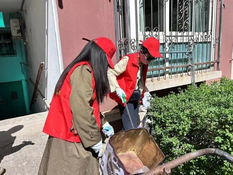 17119298364244901jJF.jpg 640.webp (1).jpg