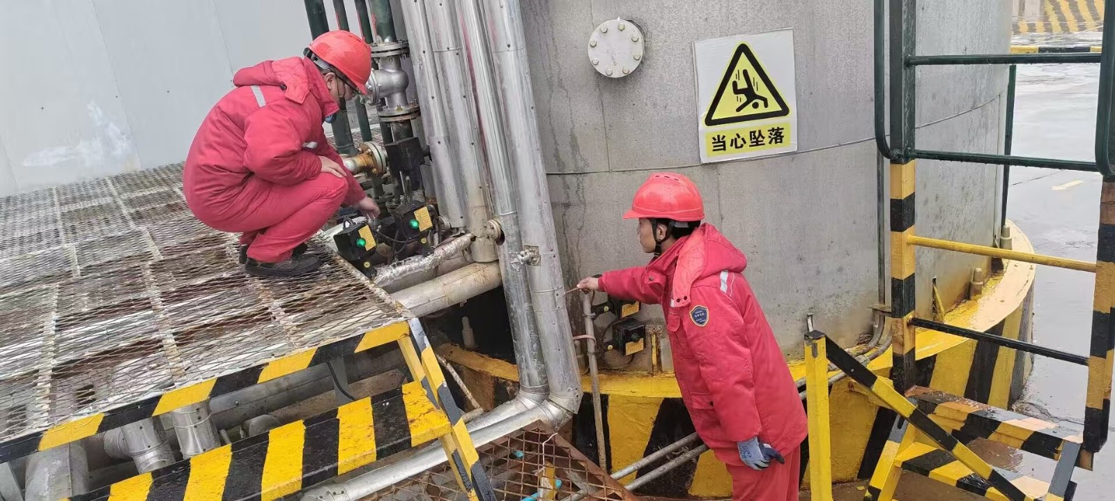 1730180922455993khB5.jpg 設備防凍大排查 助力冬季穩(wěn)生產(chǎn).jpg